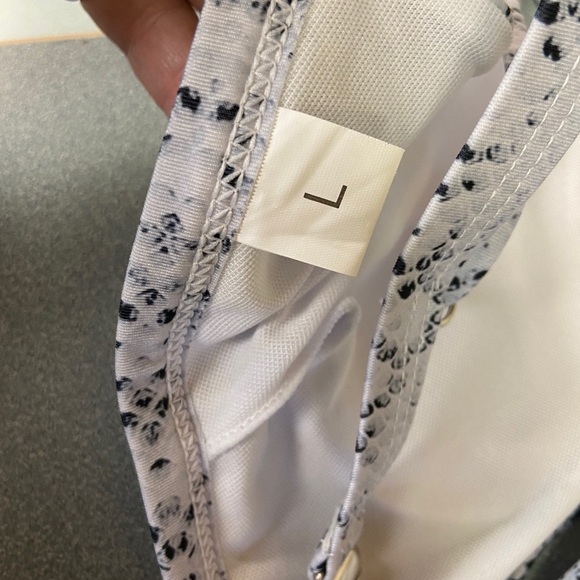 Bikini - Picture 5 of 6